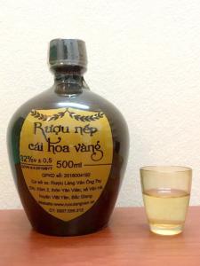Rượu Nếp Cái Hoa Vàng 