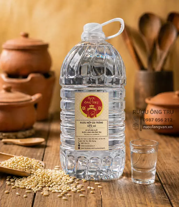 Rượu nếp trắng 45 độ làng Vân Ông Trụ