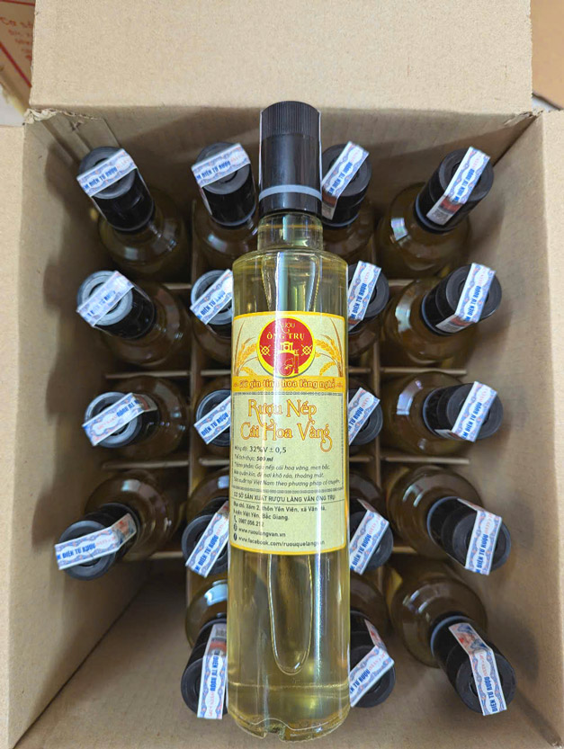 Thùng rượu nếp cái hoa vàng chai thủy tinh 500ml