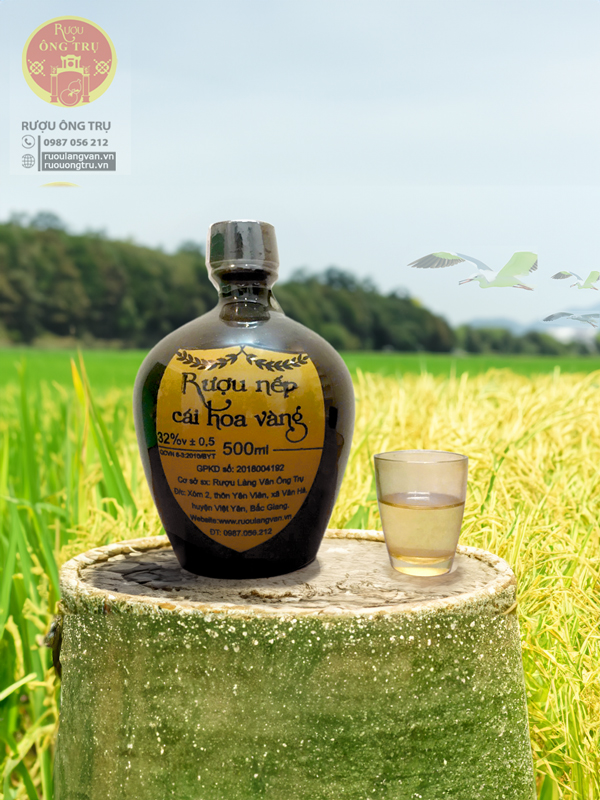 Sản phẩm bình gốm nếp cái hoa vàng 500ml